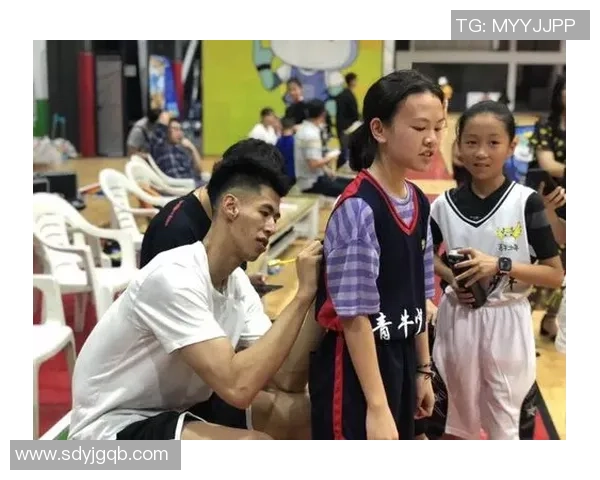 赛后分析：西安篮球队与杭州篮球队灵活性对比及战术探讨